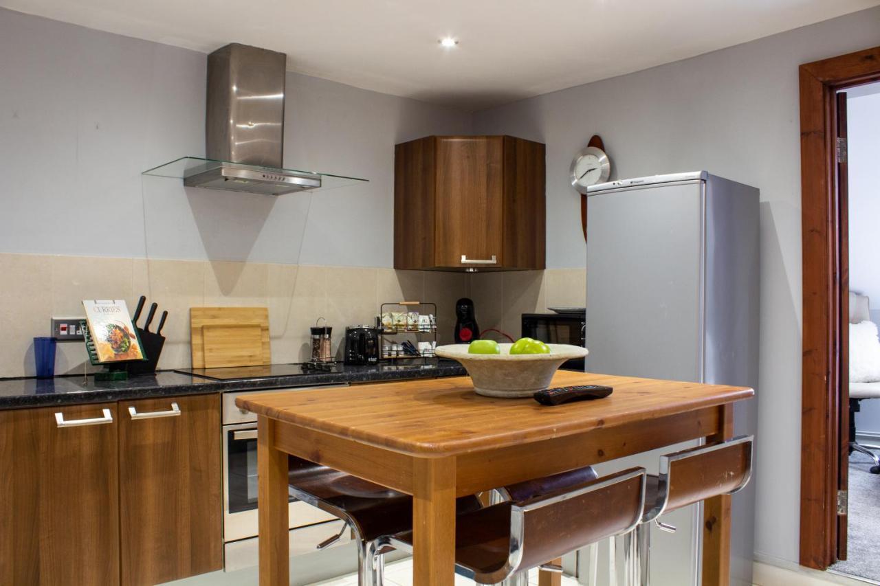 The Loft At Utopia Penthouse By M-Groupsa Swansea Extérieur photo